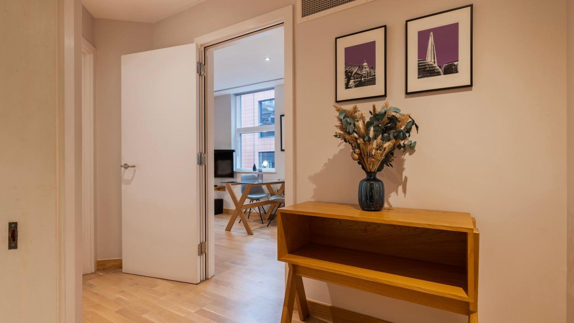 Barbican Serviced Apartments By Lovelystay London Eksteriør billede